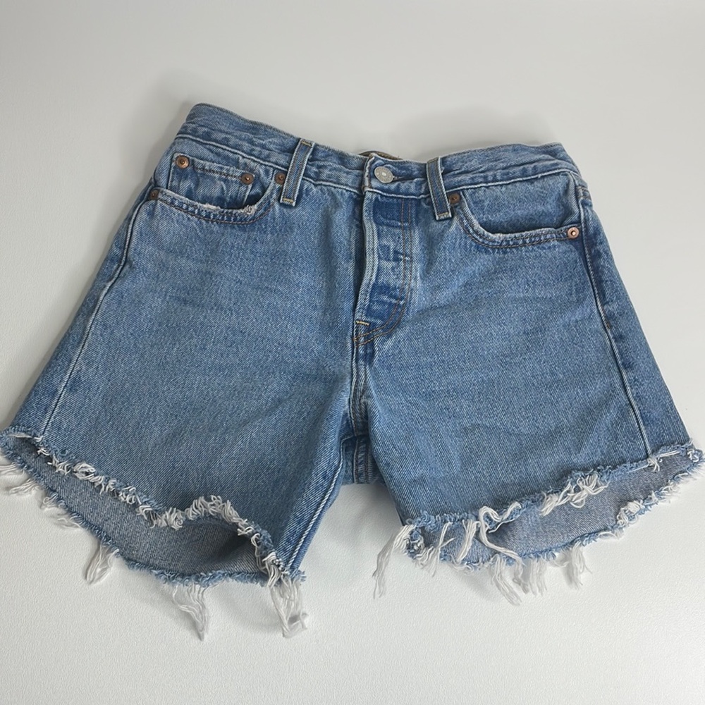 Levi's Wedgie Button Fly Cut off Shorts size 26